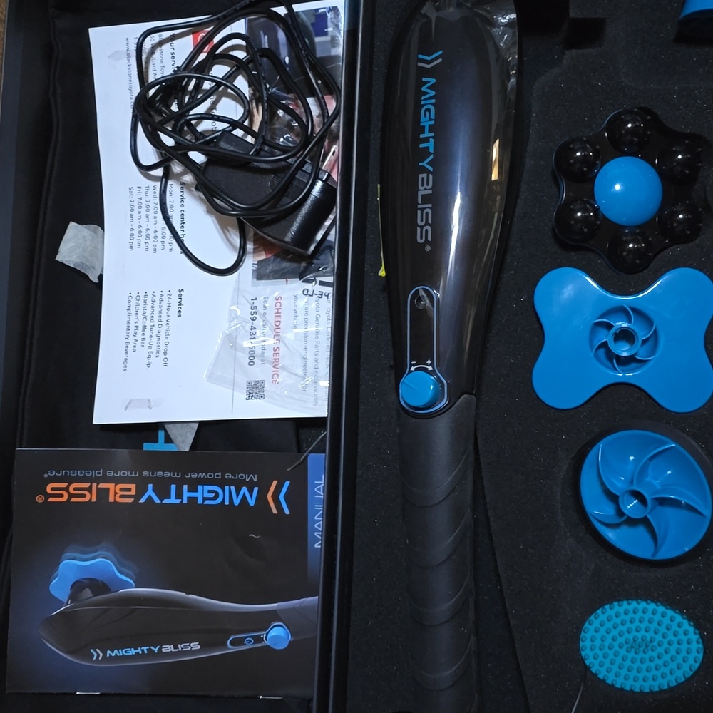 Mighty Bluss NIB Deep tissue- back leg shoulder cordless massager rechargeable**